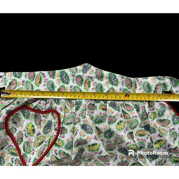 Vintage Apron Flowers Rick Rack Trim Heart Pocket Floral Cotton Tie Handmade - Picture 7 of 8
